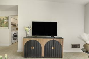 1264 Bellevue Way Ne - Photo 1 of 1