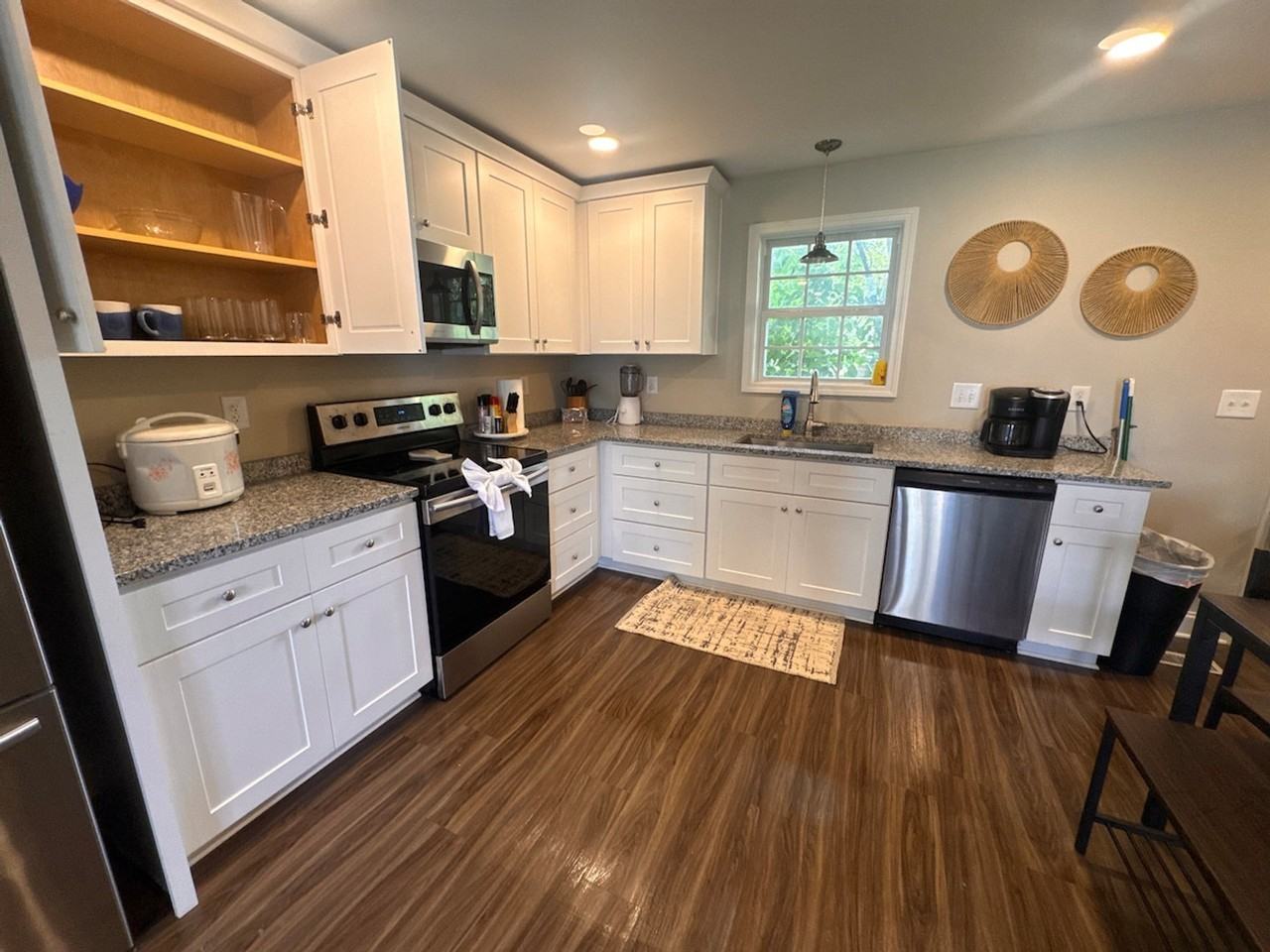 5 Vine St #1252922P - Photo 4 of 10
