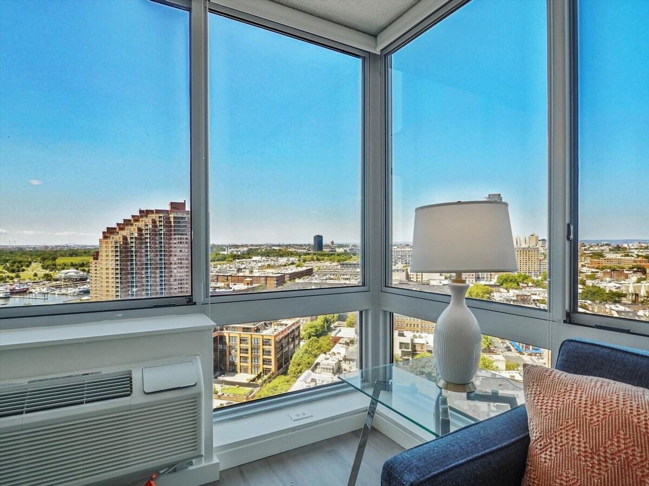 33 Hudson Street - Photo 2 of 68