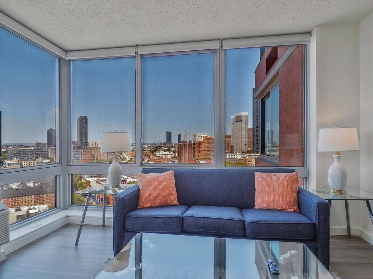 33 Hudson Street - Photo 3 of 68