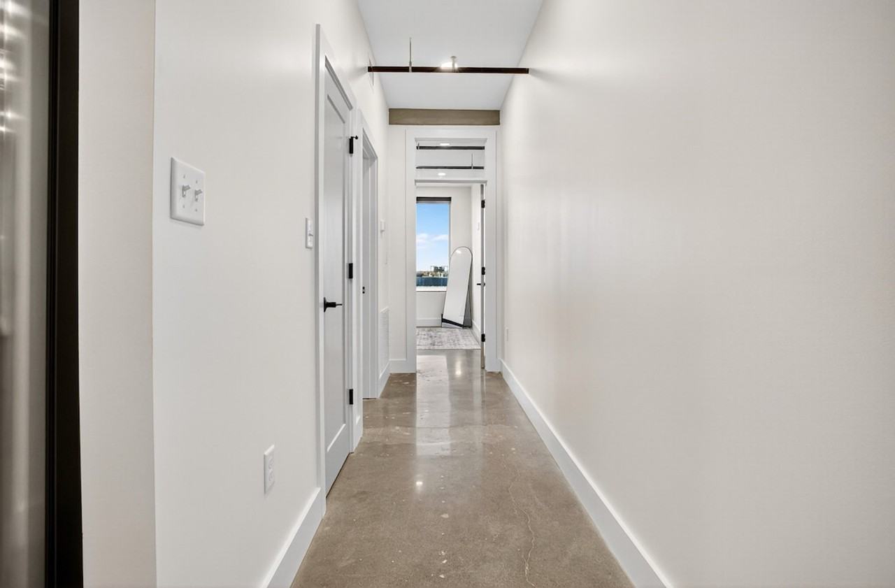 23 W 4th St #1322467P - Photo 3 of 14