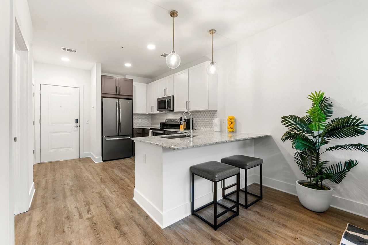 230 Bill Kennedy Way Se #1351862P - Photo 3 of 12