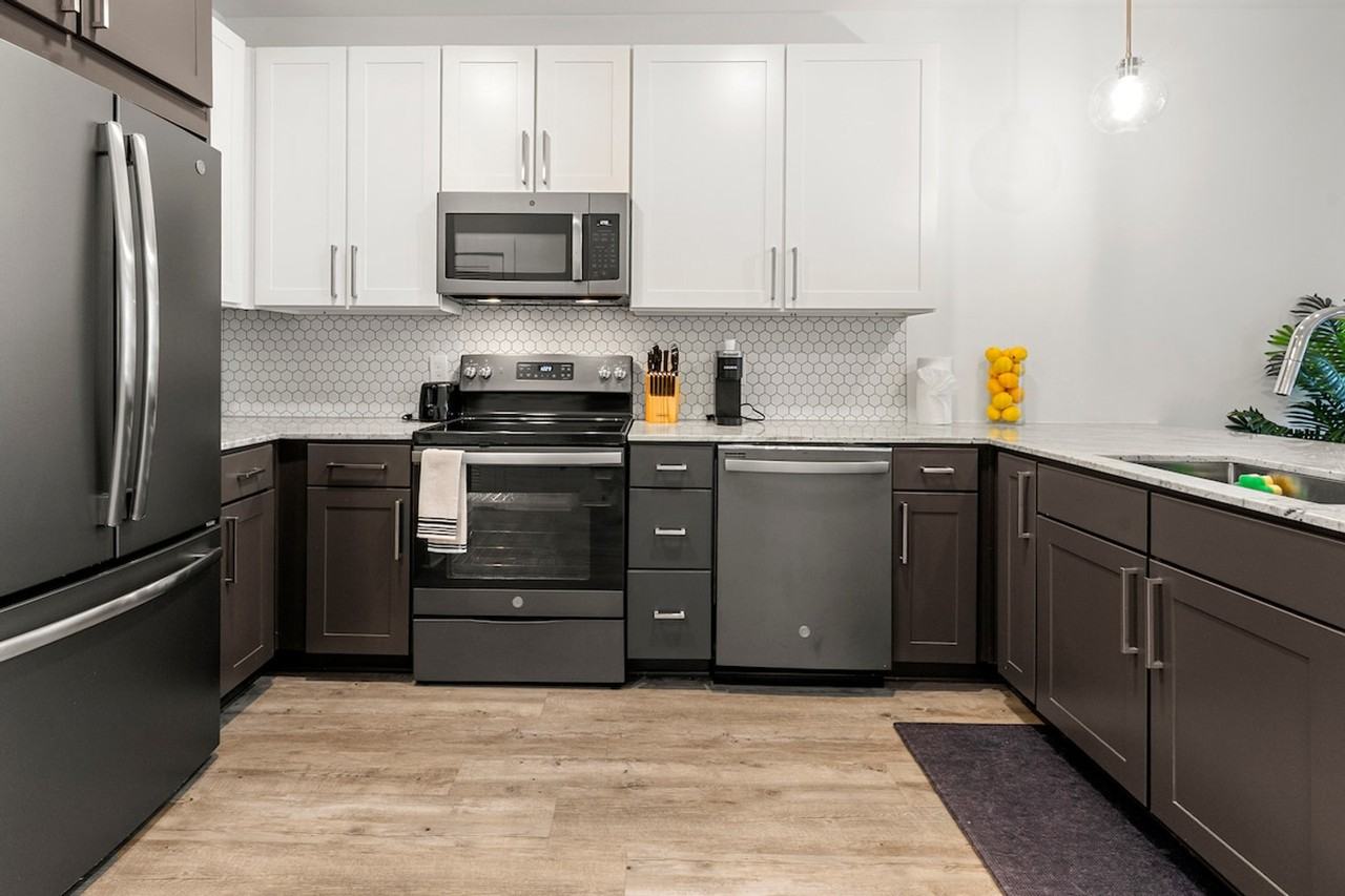 230 Bill Kennedy Way Se #1351862P - Photo 6 of 12