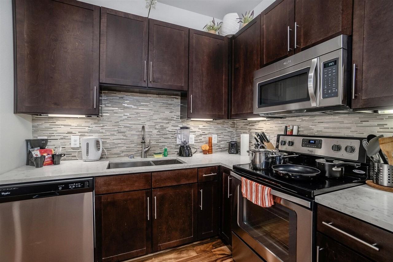 1125 Pierce St #1359162P - Photo 6 of 23