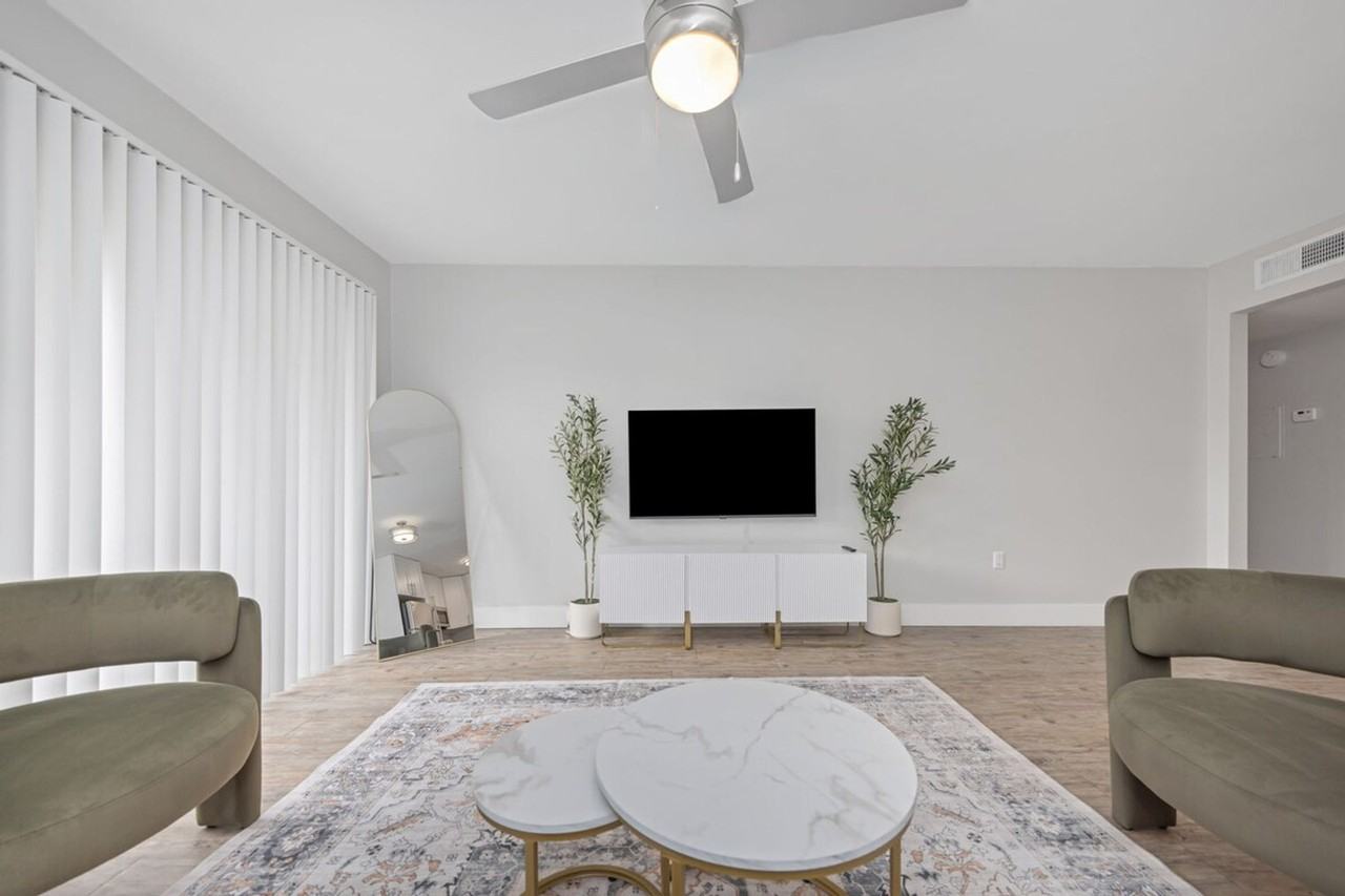4403 W Cleveland St #1365973P - Photo 5 of 50