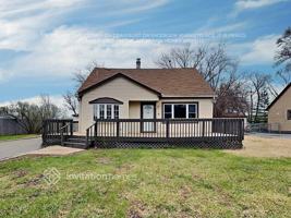 featured image of 9307 Nordica Ave