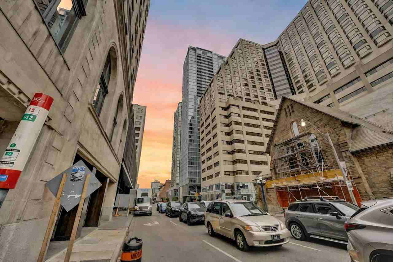 170 Cumberland St #1388911P - Photo 5 of 19