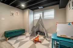 5539 S Archer Rd - Photo 1 of 1