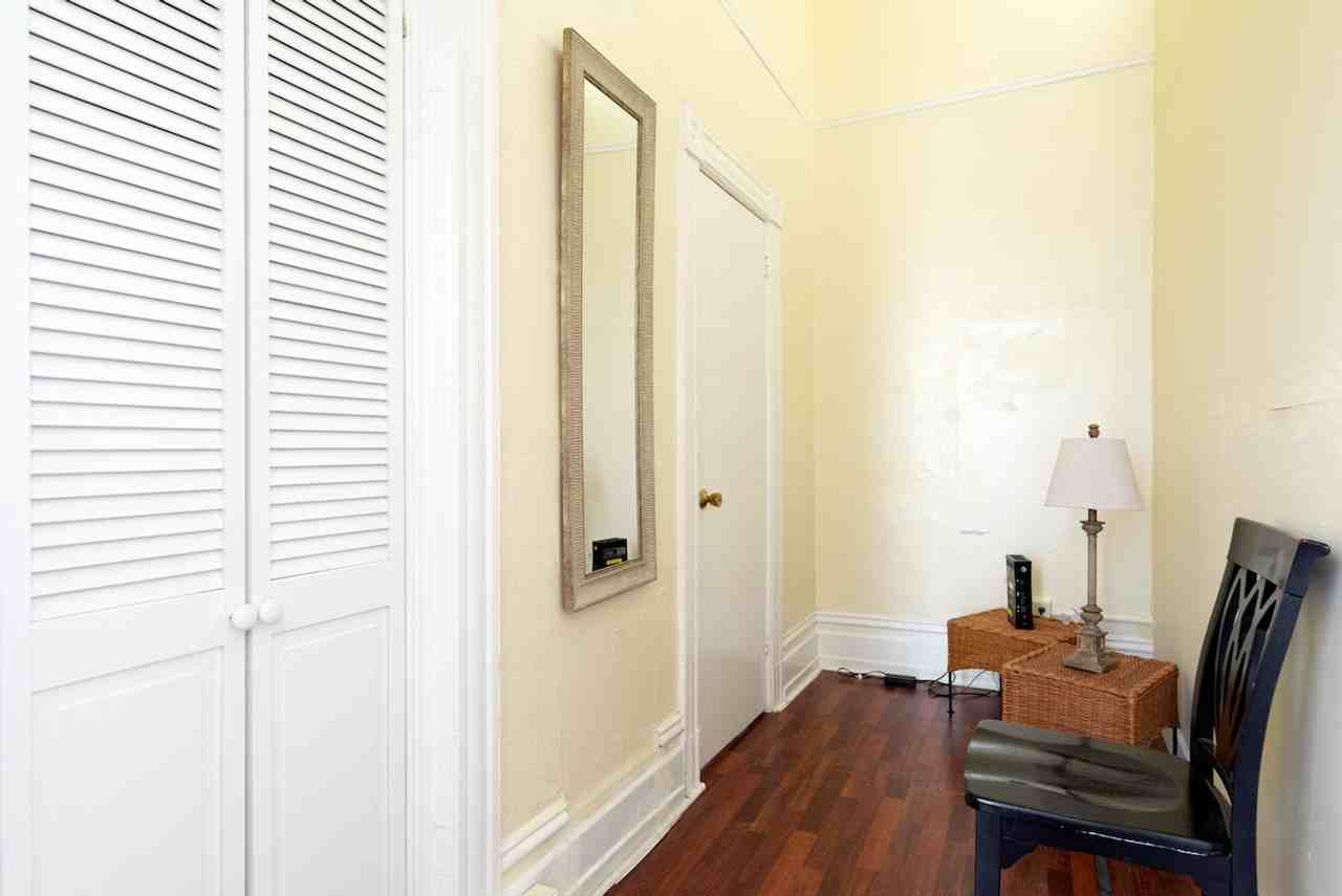 604 Thomas L Berkley Way #1424334P - Photo 5 of 26