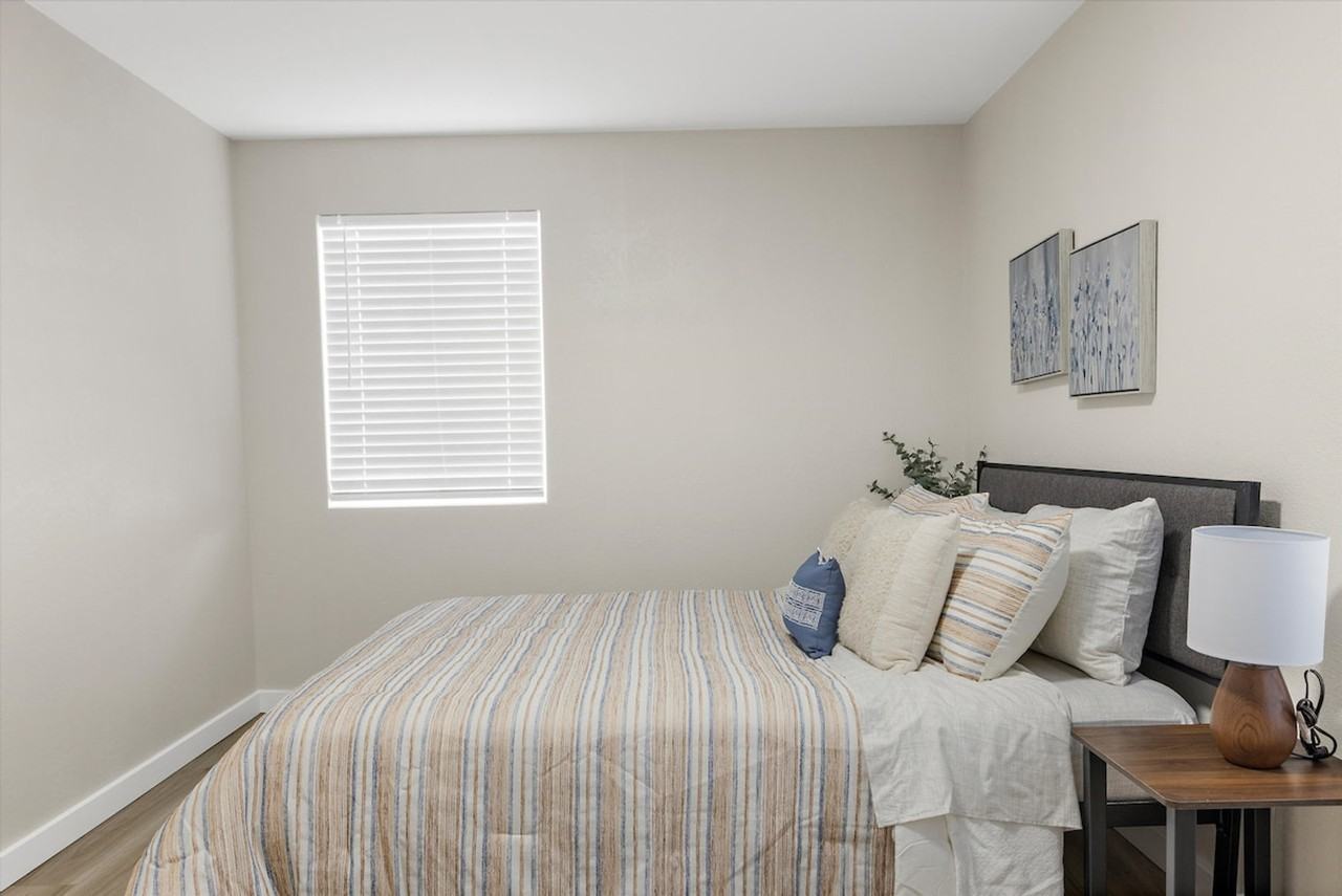 2410 W Bruneau Ave #1491657P - Photo 5 of 30