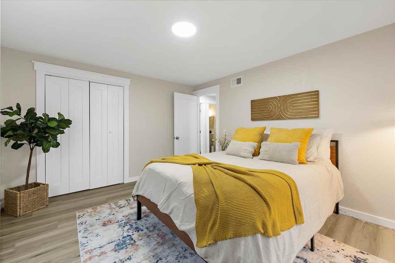 2410 W Bruneau Ave #1491657P - Photo 7 of 30
