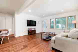 4423 Vance Ave - Photo 1 of 1