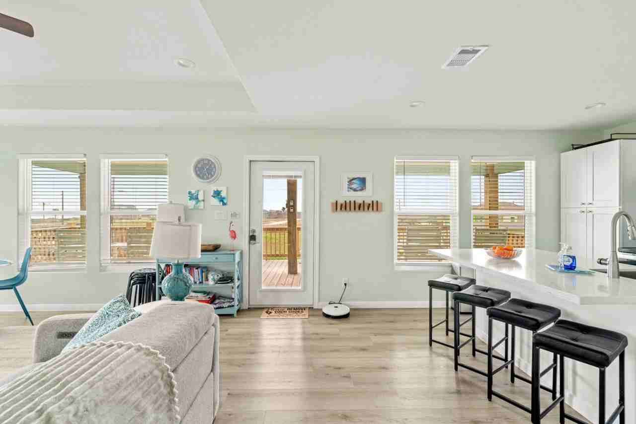 1062 Cedar Ln #1466498P - Photo 2 of 50
