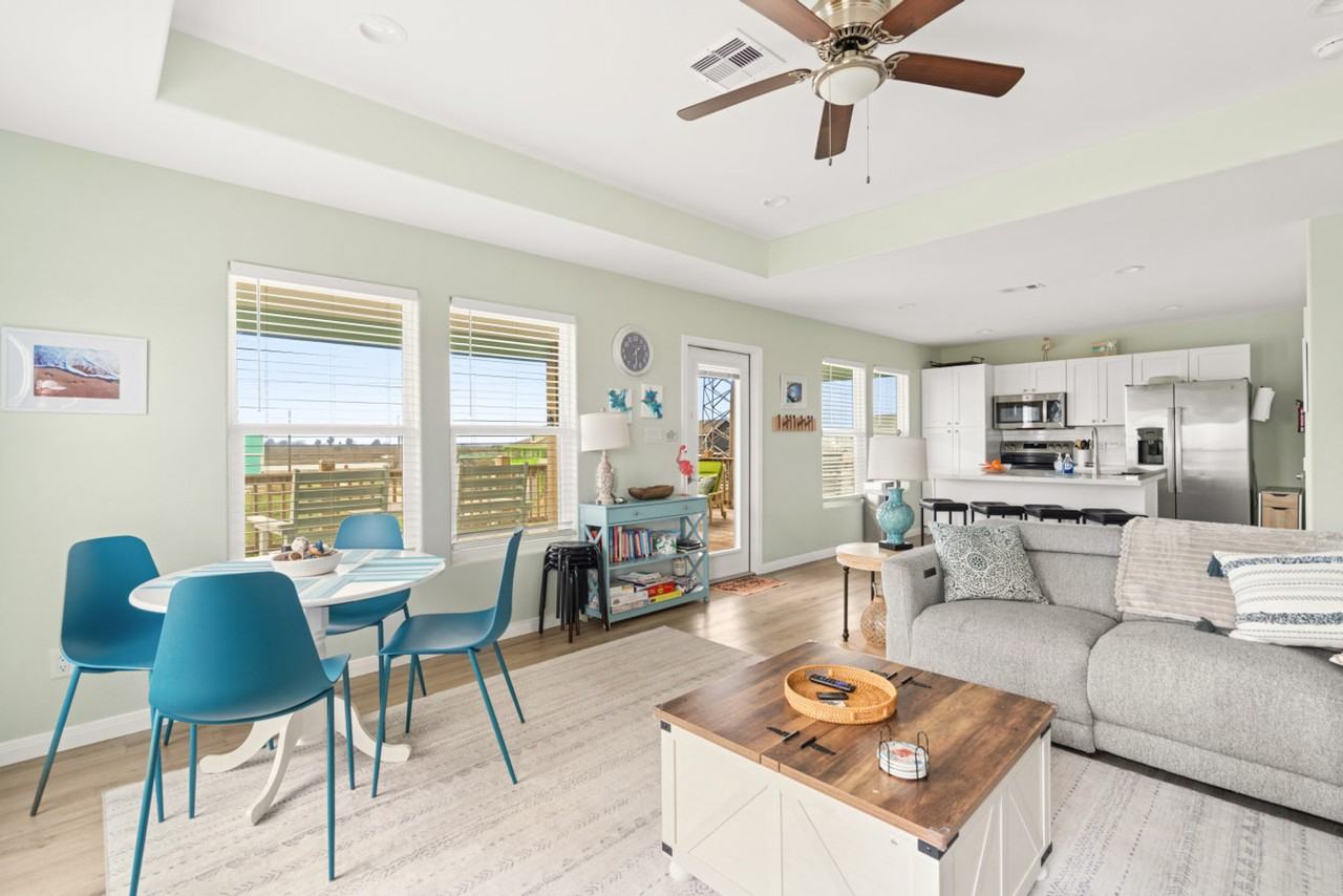 1062 Cedar Ln #1466498P - Photo 7 of 50