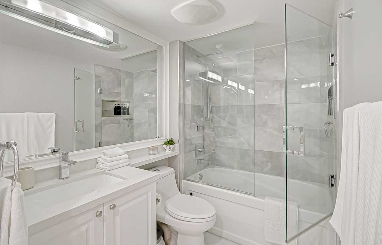 1515 Bay Street Plaza #1497199P - Photo 5 of 22