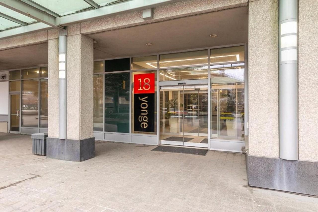 1515 Bay Street Plaza #1497199P - Photo 6 of 22