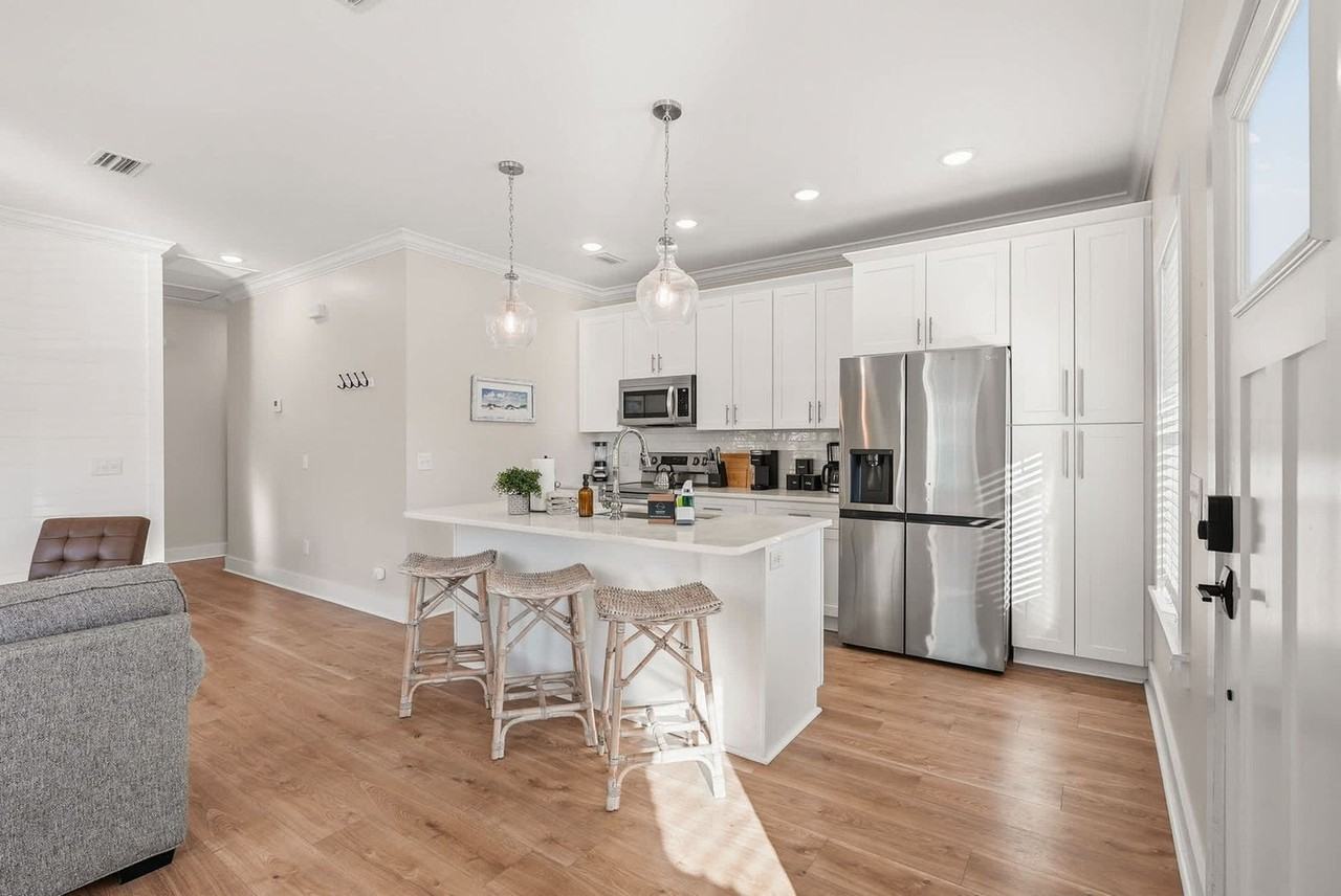 21310 Pompano Ave #1511639P - Photo 6 of 49