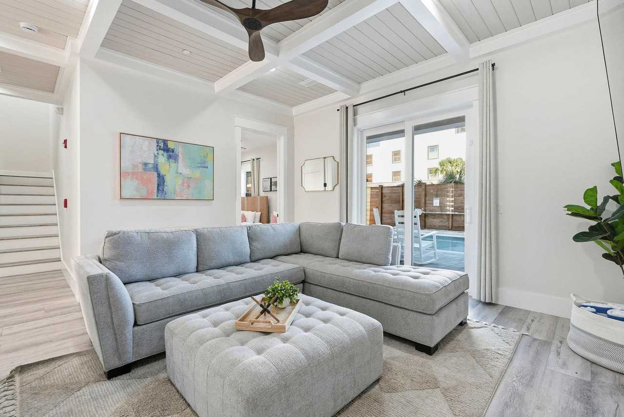 14300 Millcole Ave #1511636P - Photo 4 of 50