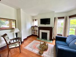 featured image of 1520 Maple Rd