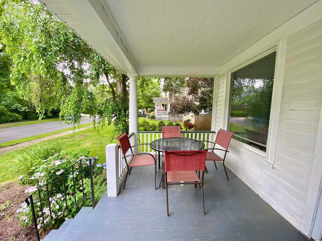 1520 Maple Rd #1057672P - Photo 6 of 34