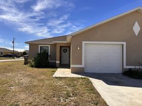 1046 Se 11th Ter - Photo 1 of 1