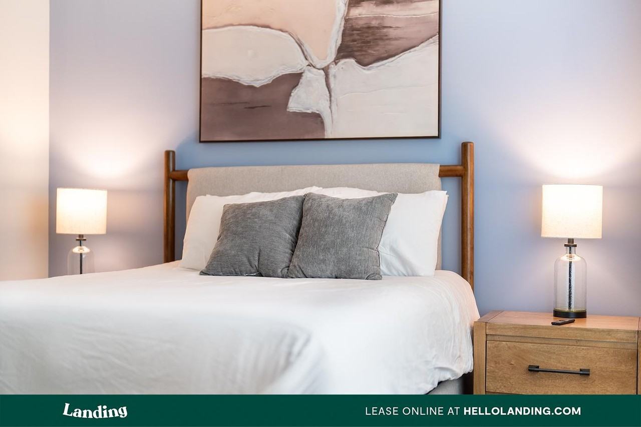 8511 Myslak Way - Photo 5 of 50