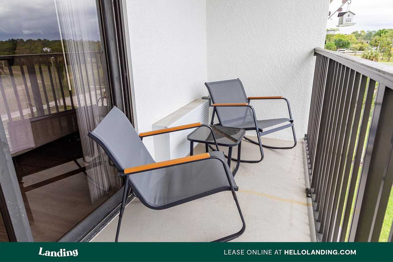 4100 Golden Gate Parkway - Photo 3 of 50