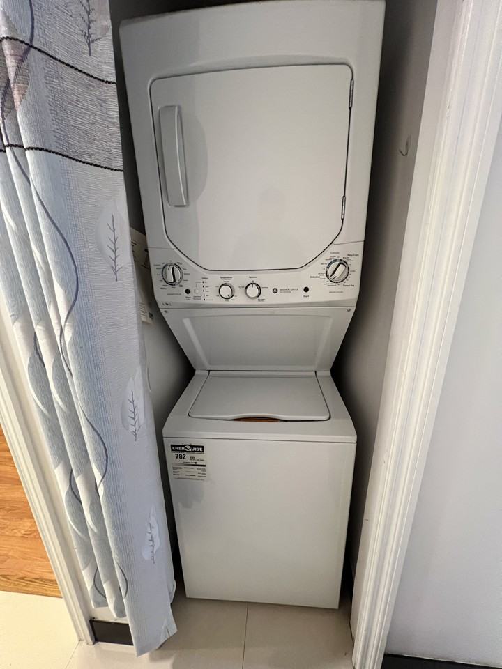 3369 East 23rd Avenue - Photo 6 of 10