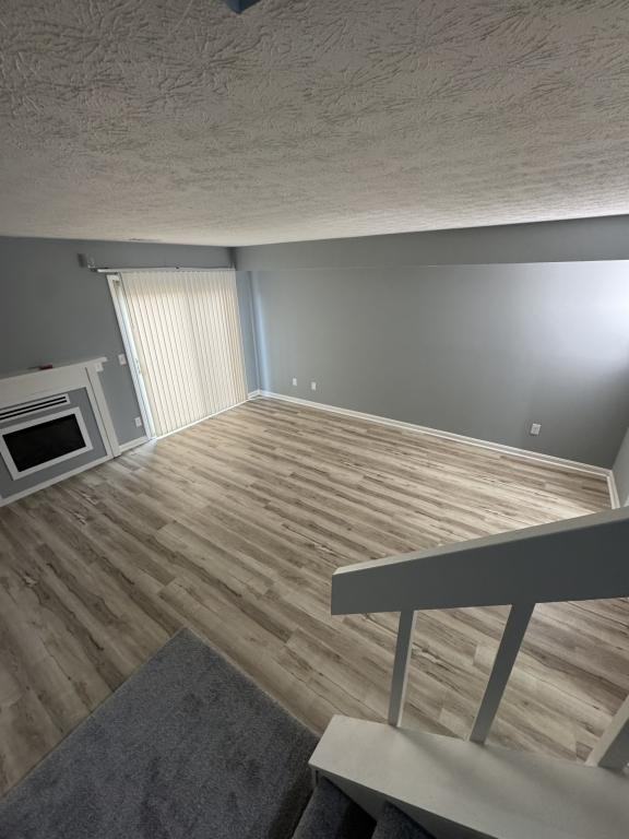 24 Apple Ln - Photo 3 of 11