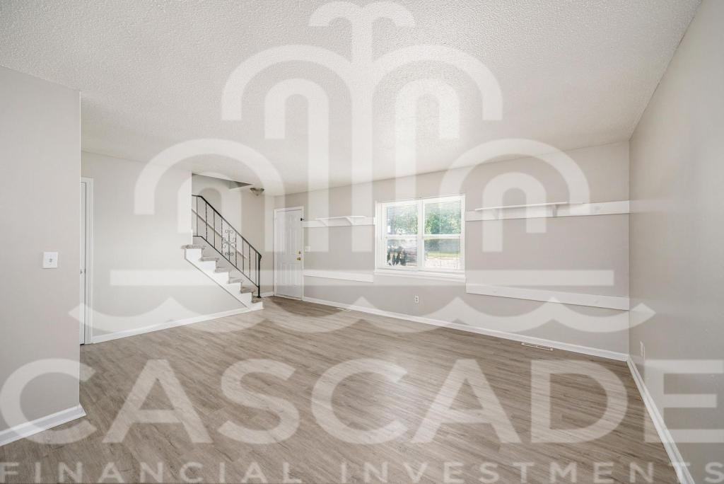 108 N Chestnut St #A - Photo 3 of 16