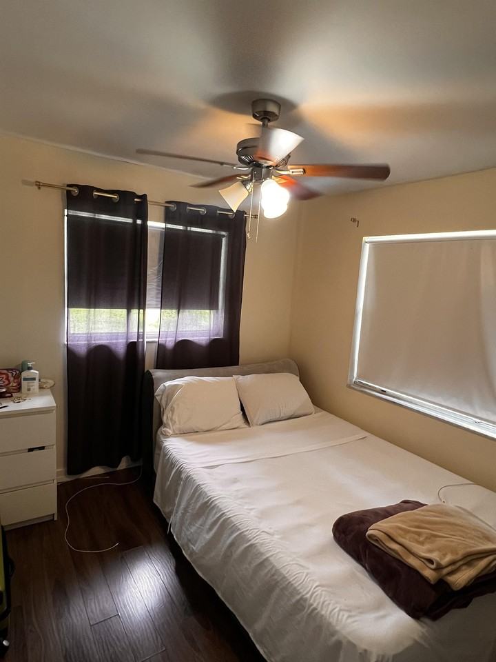 607 Se 34th Ter - Photo 7 of 15