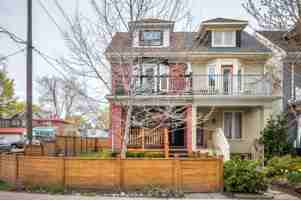featured image of 53 Muriel Avenue #Upper