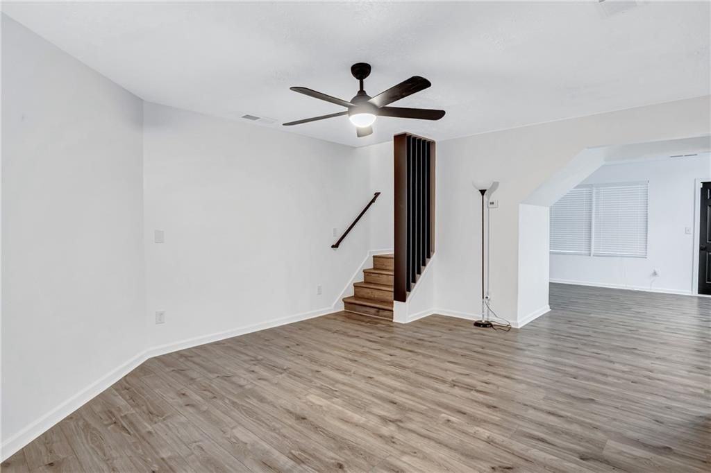 6234 Culver Dr - Photo 5 of 30