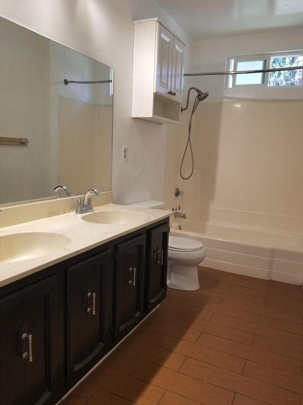 545 N Elspeth Way - Photo 3 of 14