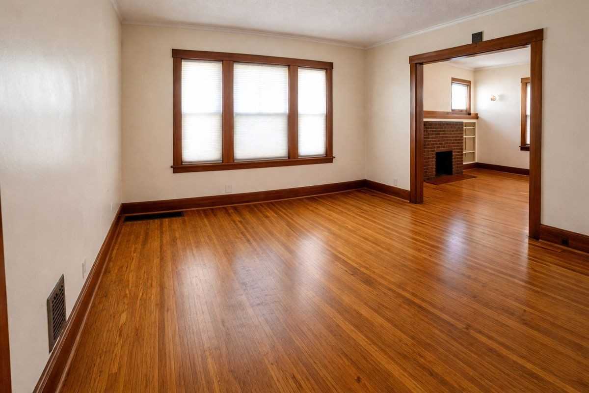 59 Raines Park - Photo 4 of 10