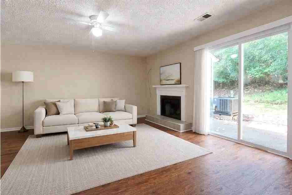 227 Quail Run - Photo 2 of 21