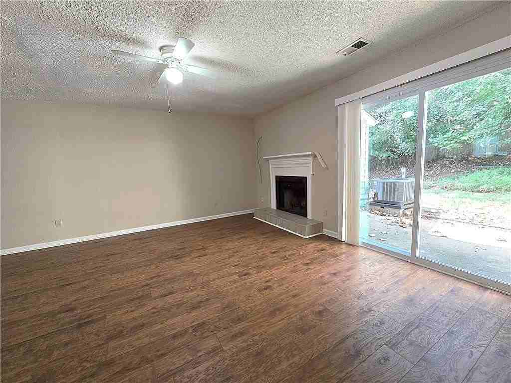 227 Quail Run - Photo 3 of 21