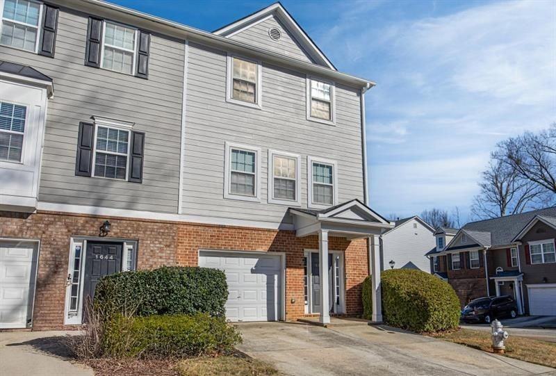 1646 Austin Meadows Dr - Photo 3 of 29