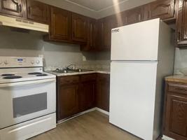 featured image of 1440 Wolfe Ln