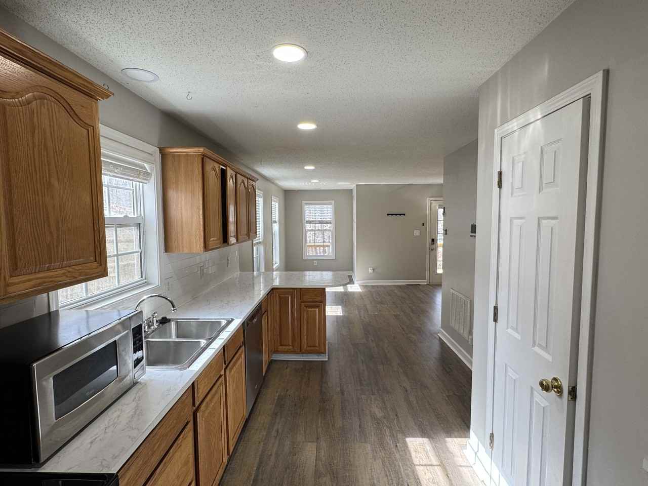 736 Boulder Pl #NA - Photo 3 of 27