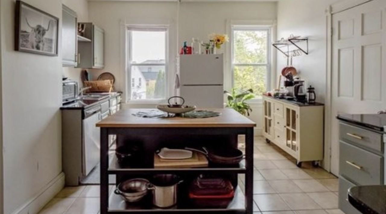 14 Carleton St #2 - Photo 6 of 11