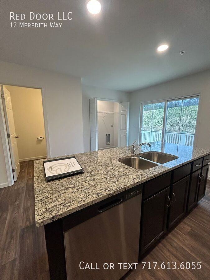 12 Meredith Way - Photo 3 of 21