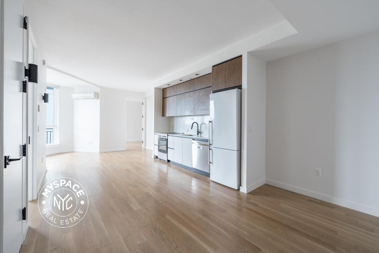 1326 Ocean Ave #5H - Photo 3 of 22
