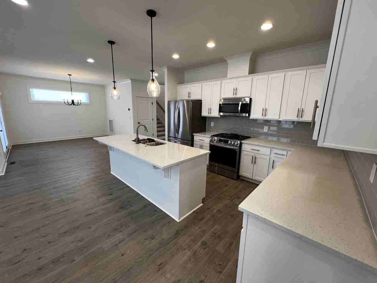 129 Stewarts Landing Dr - Photo 4 of 32