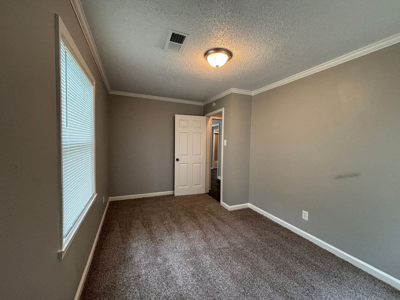 3723 Wilshire Rd - Photo 6 of 9