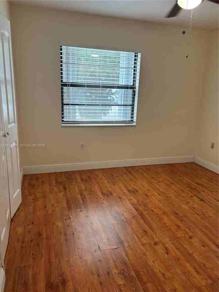 1065 Northwest 127th Path - Photo 7 of 24