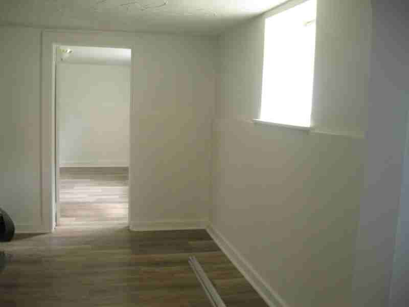 817 7th St S - Photo 4 of 5