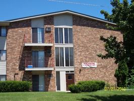 featured image of 10628 W Bobolink Ave