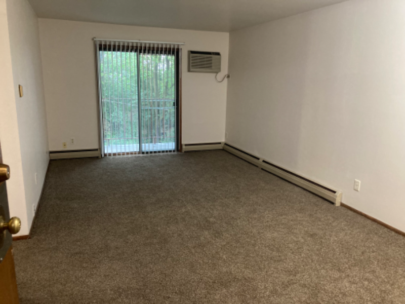 10628 W Bobolink Ave - Photo 2 of 20