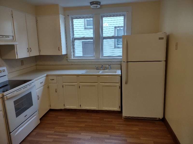 304 Hall Ave #2 - Photo 2 of 12